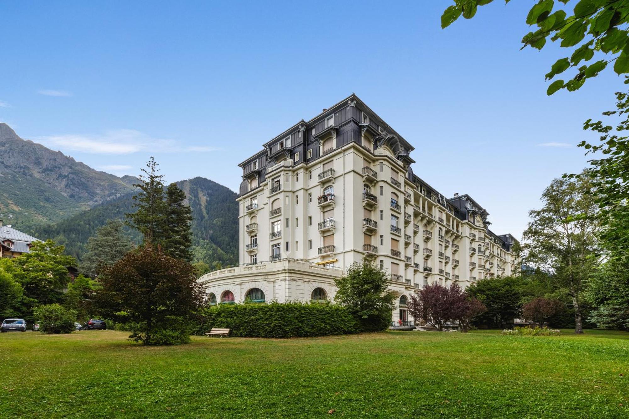 Central Majestic Apartment Near Skiing - Happy Rentals Шамони Экстерьер фото